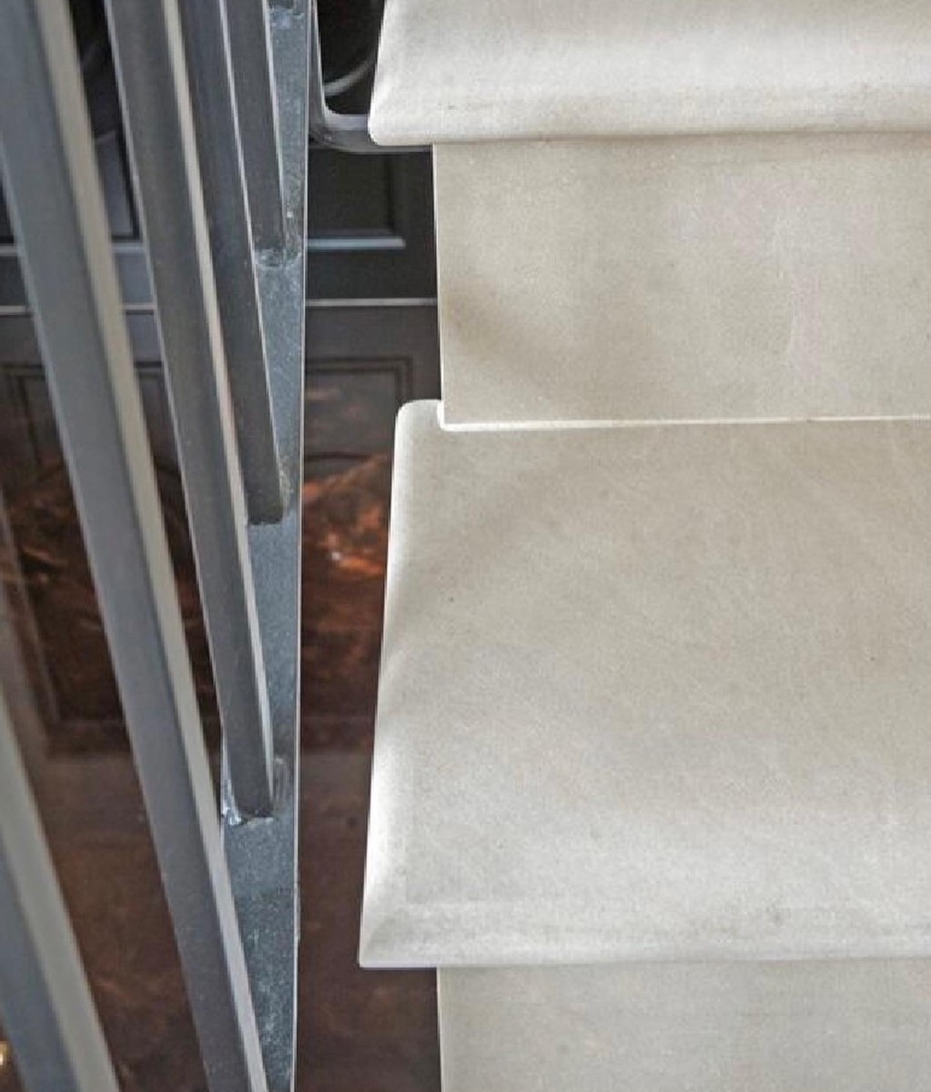 White mint staircase 1