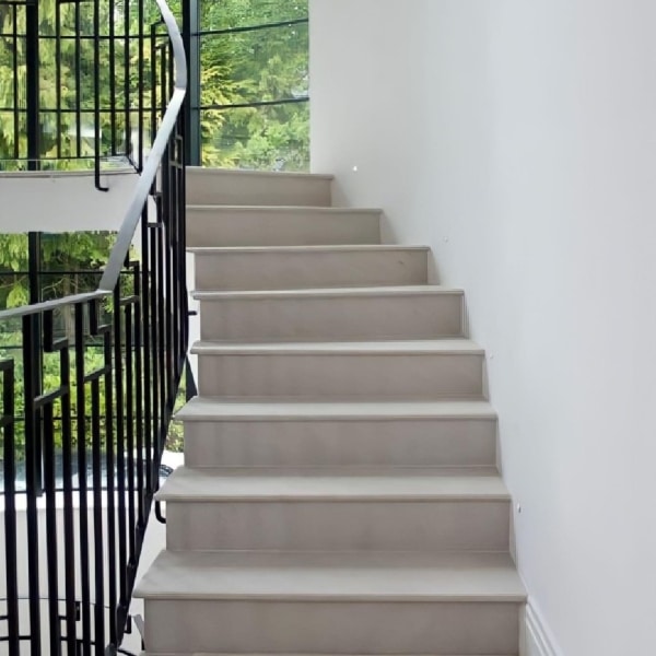 White mint staircase