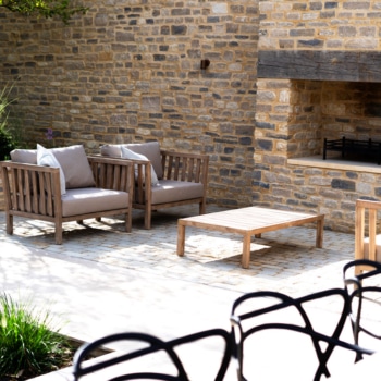 Walling Purbeck 4″ on a Bed