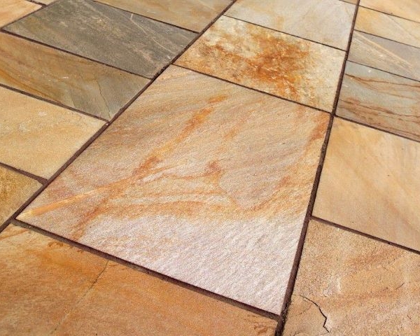 Boland-golden-quartzite-paving