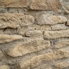 Cotswold Yellow Dry Stone Walling