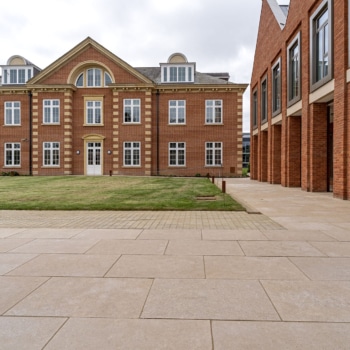 La Roche Sawn Acid-Etched Paving