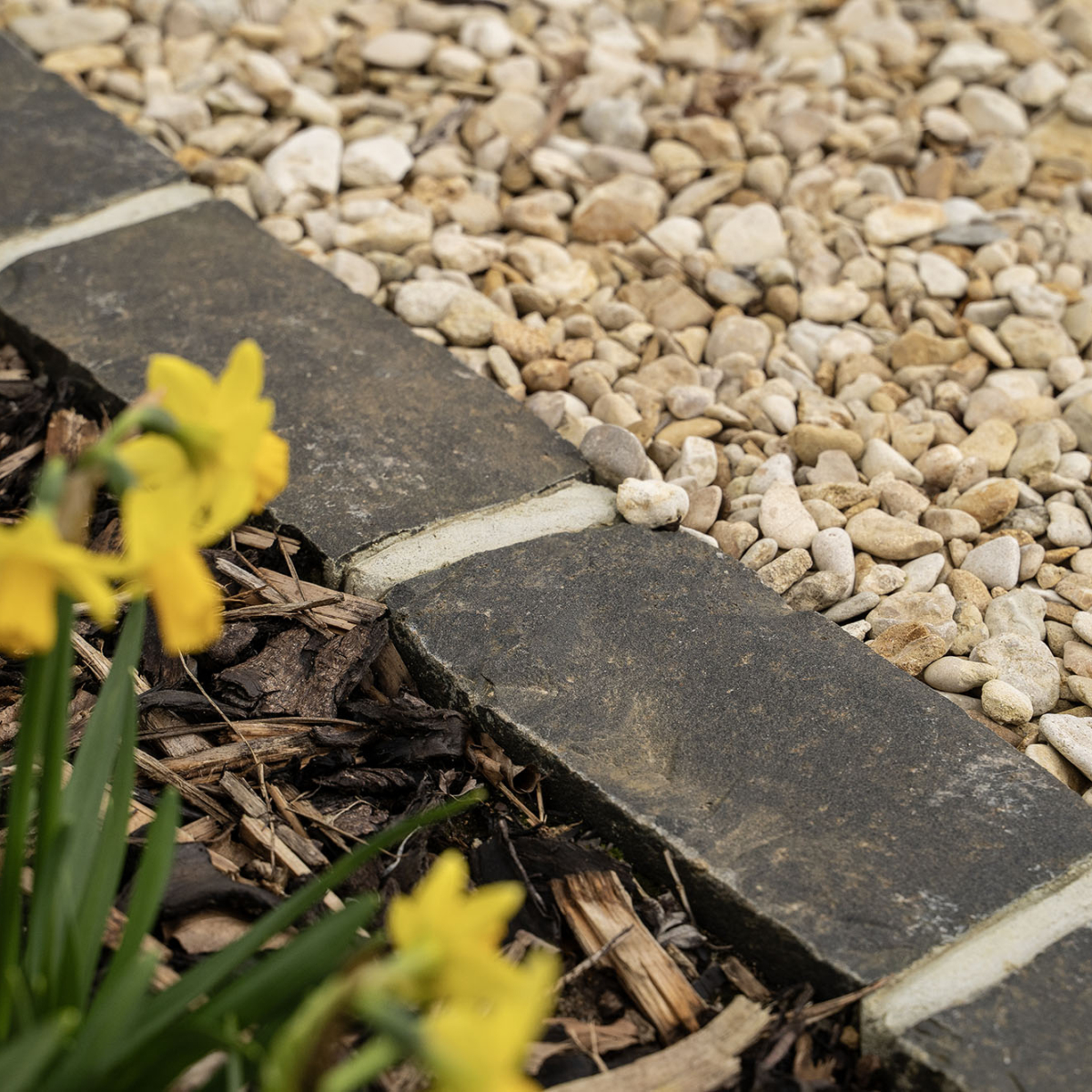 Black Basalt Granite Sett