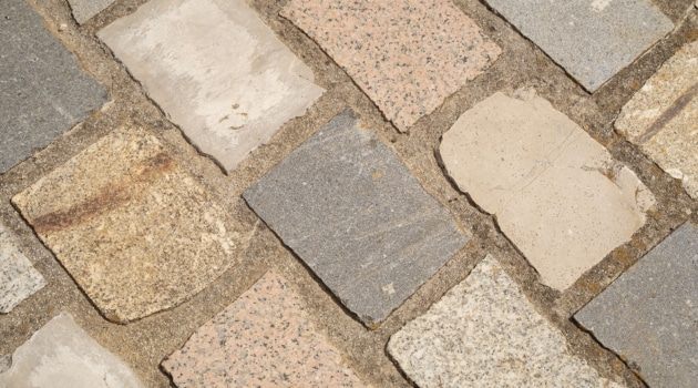 Portuguese Cropped Granite Setts