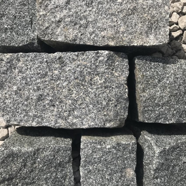 Mid-Grey-Granite-Setts-ws (1)