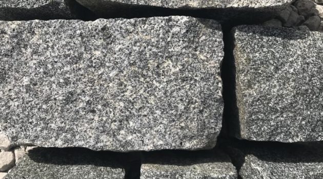 Mid-Grey-Granite-Setts-ws (1)