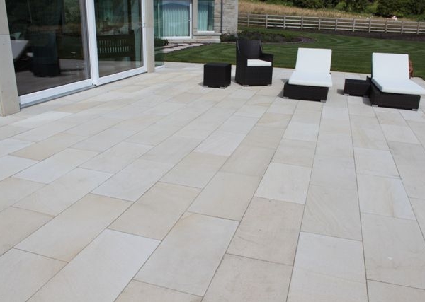 Ormond-Irish-Sandstone-Paving-ws