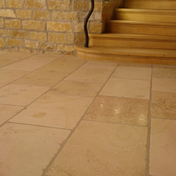 P de B flooring and staircase