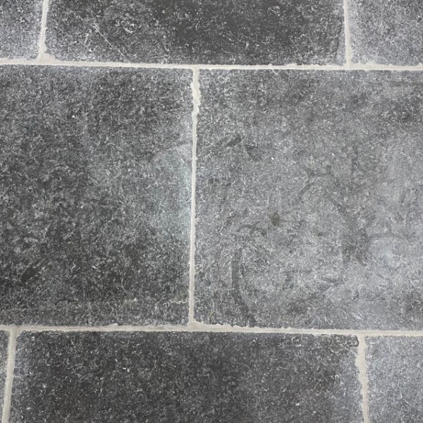 Waterloo-Limestone-flooring-ws