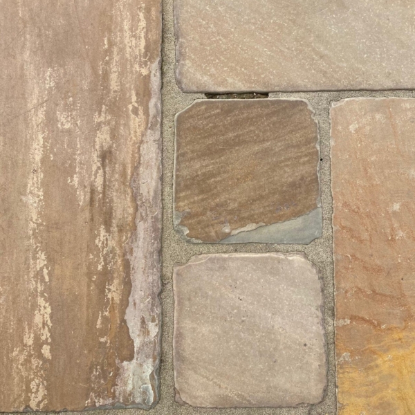 Cathedral sandstone tumbled paving
