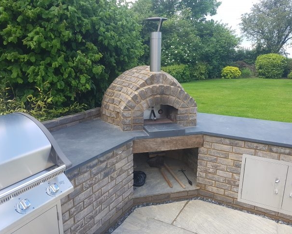 Black-slate-bbq-worktop3-e1502273087307