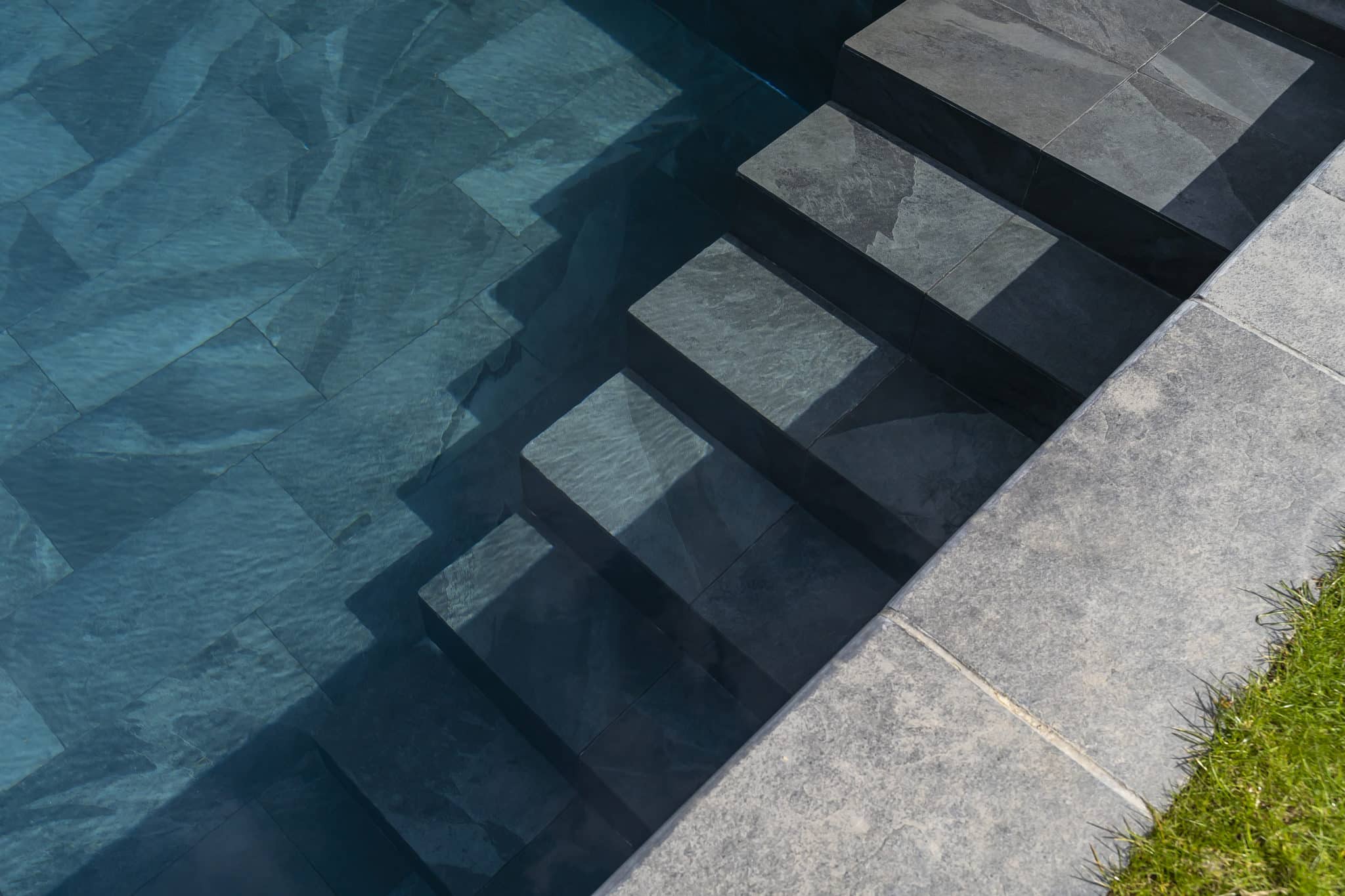 Porcelain Tile Lined Swimming Pool - Stoneworld Oxfordshire