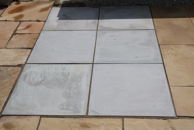 How To Remove Rust Staining From Kandla Grey Paving Stoneworld Oxfordshire - How To Remove Rust Stains From Natural Stone Patio
