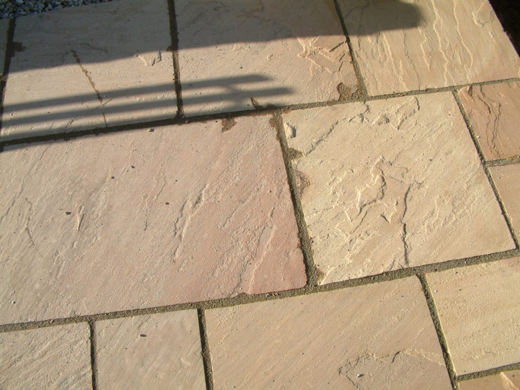 How to remove blooming from new paving joints where resin jointing