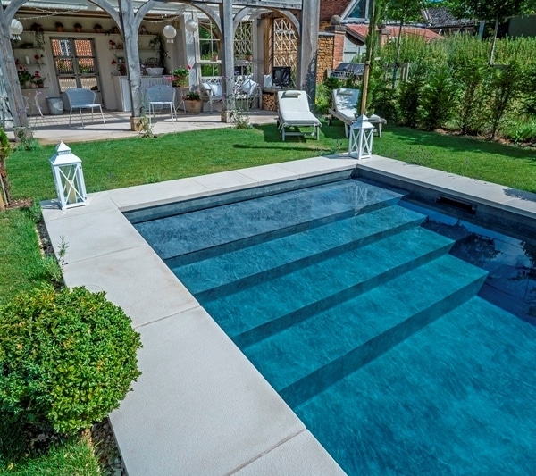 white mint sandblasted pool copings 3 ws (1)