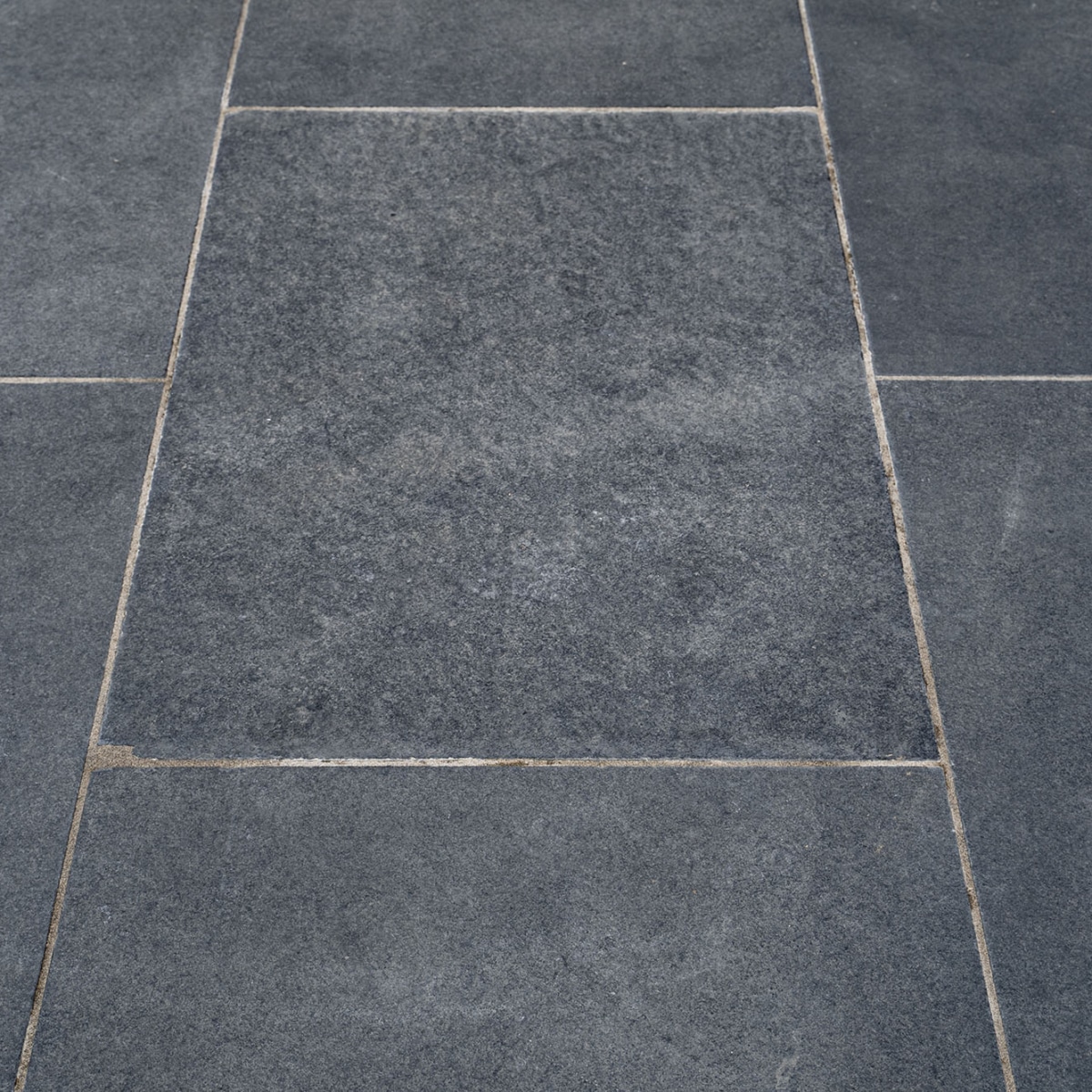Black Limestone Sawn Edge Paving