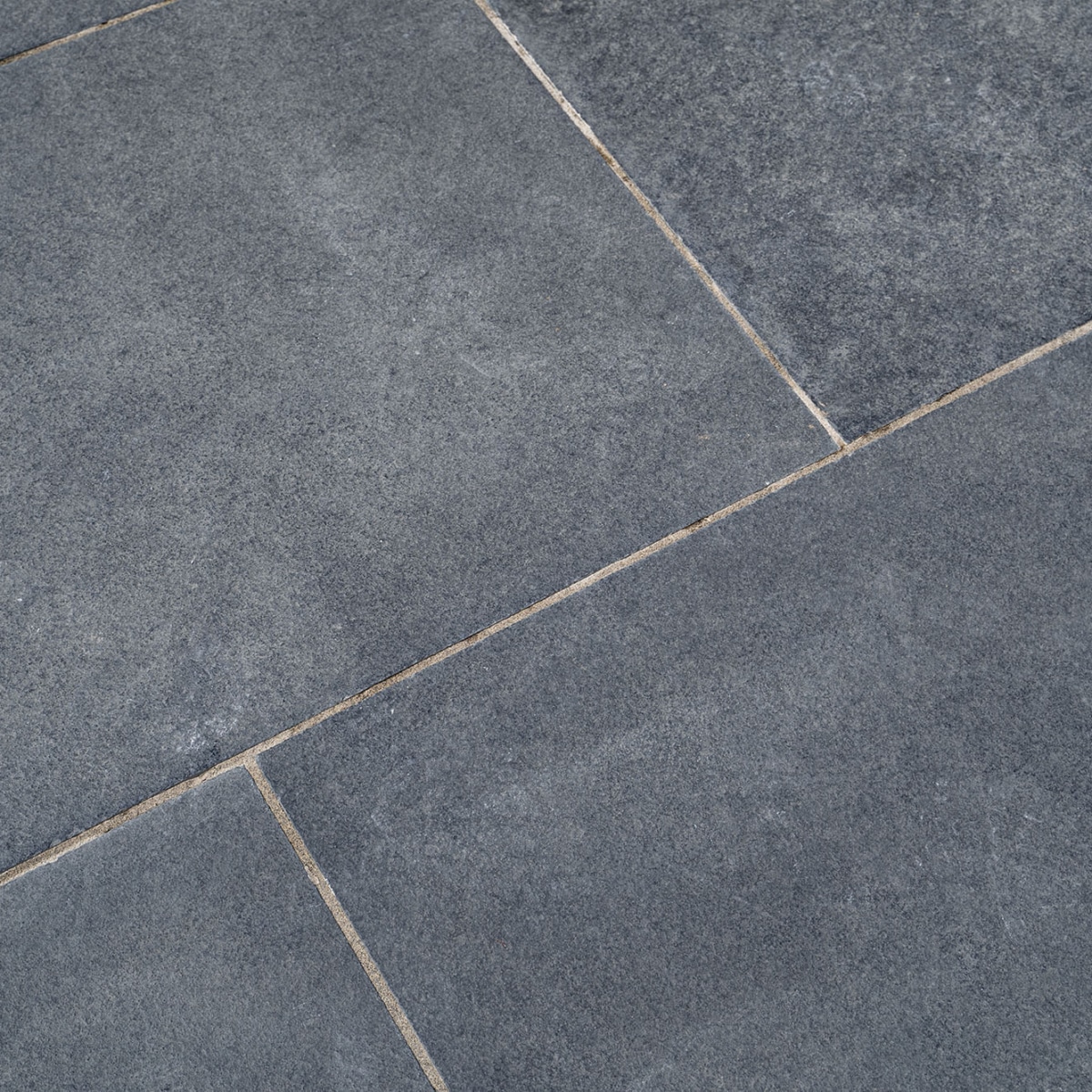 Black Limestone Sawn Edge Paving