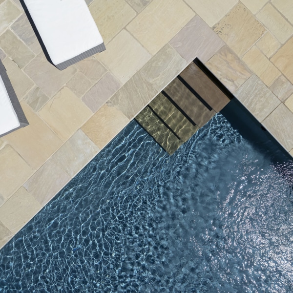 Raj Green Tumbled Paving