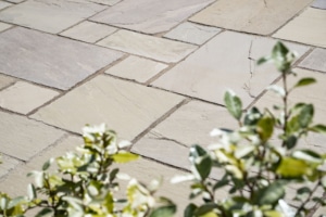 Raj Green Tumbled Paving