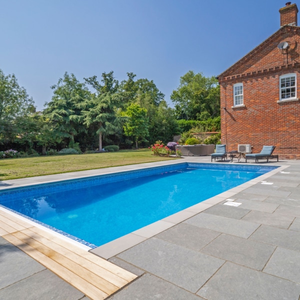 Tundra Grey Handcut Paving