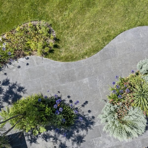 La Roche Luna Acid Etched Paving