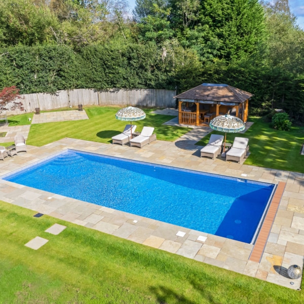 kota brown pool copings and paving