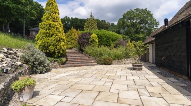 Fossil Mint tumbled paving