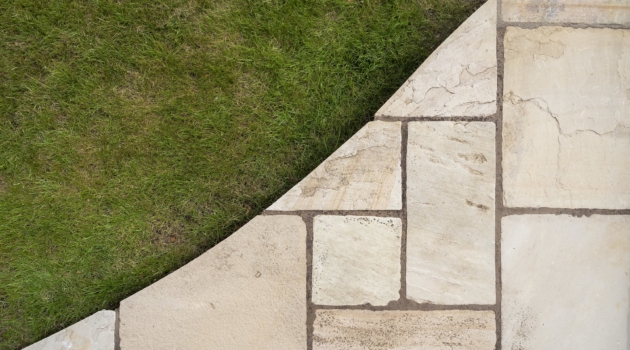 Fossil Mint Tumbled Paving