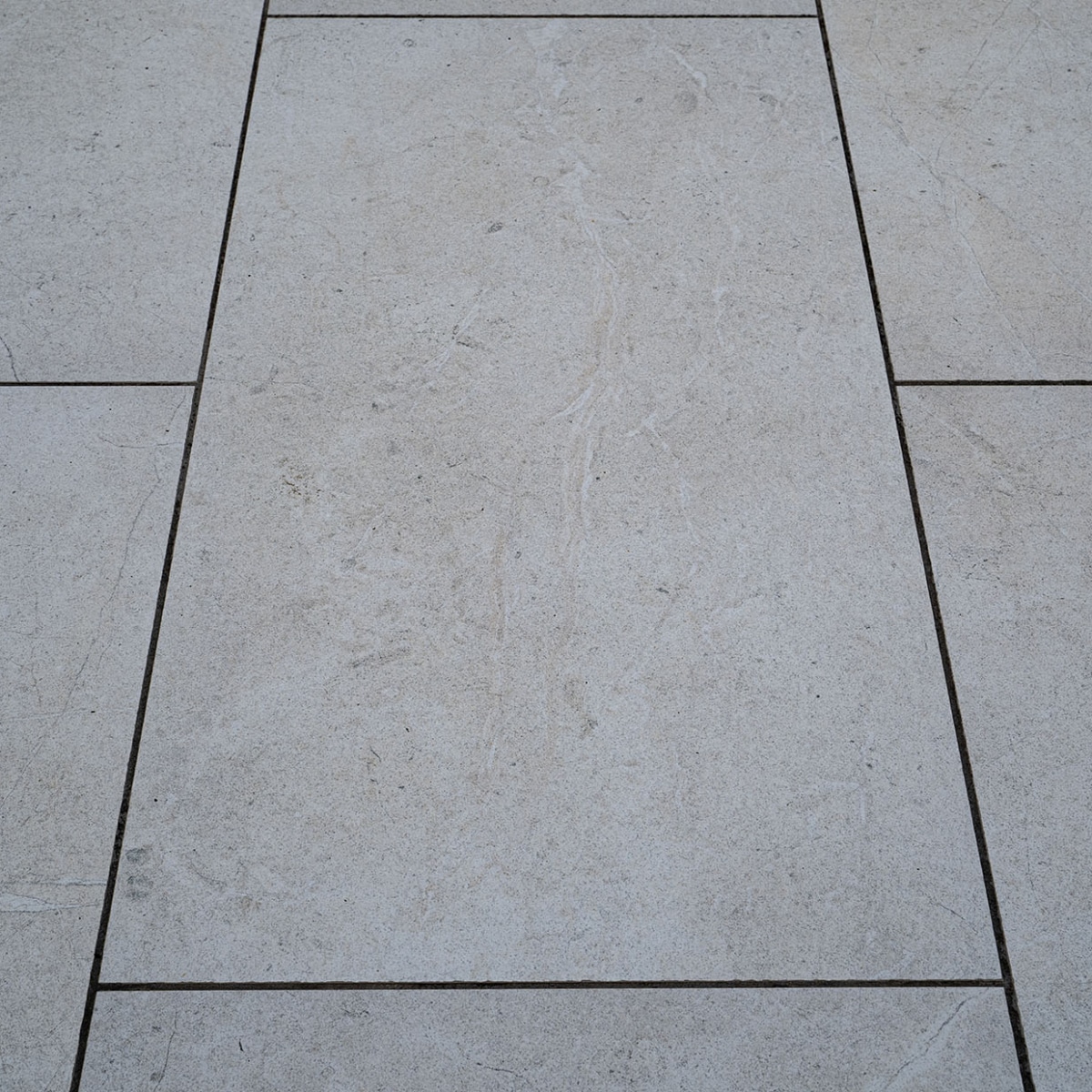 White Story Porcelain Paving
