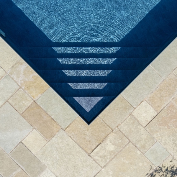 Kota Brown Hand-Cut Pool Copings