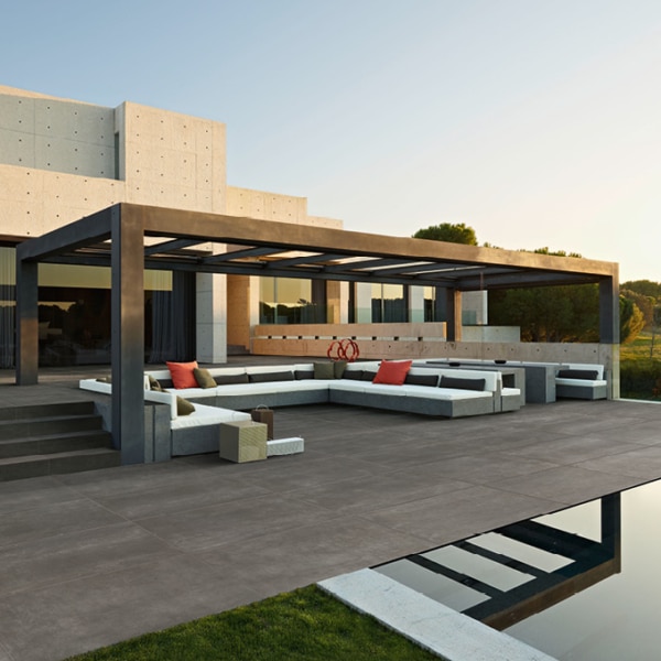jet black icon porcelain