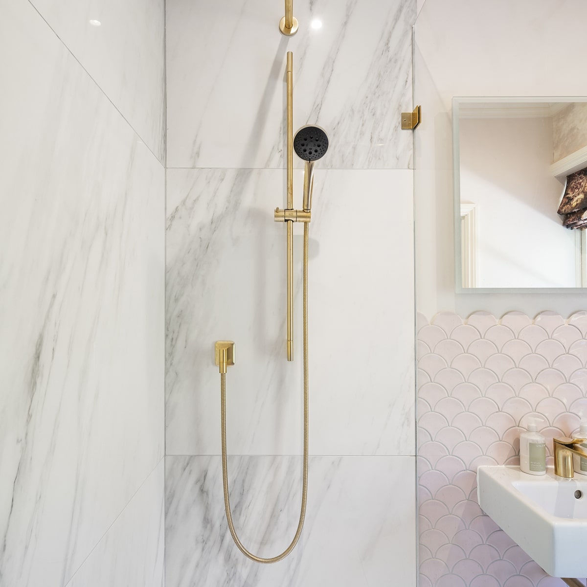 Porcelain shower wall