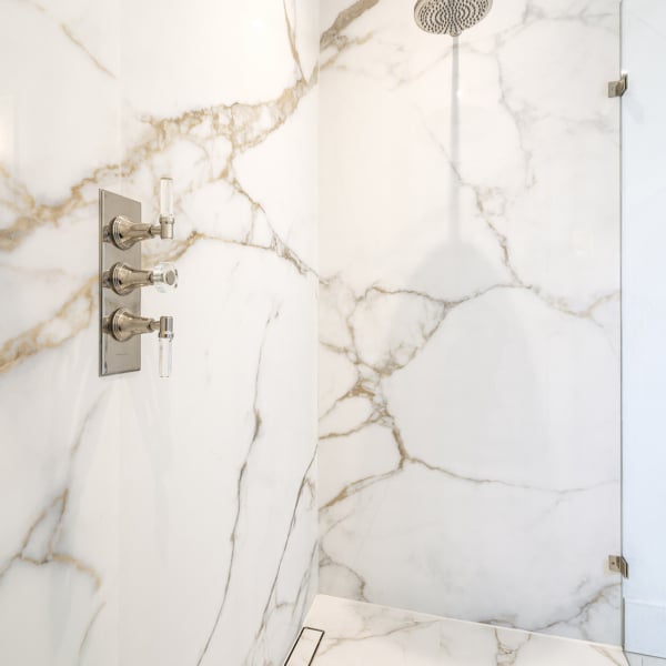 Porcelain tile shower