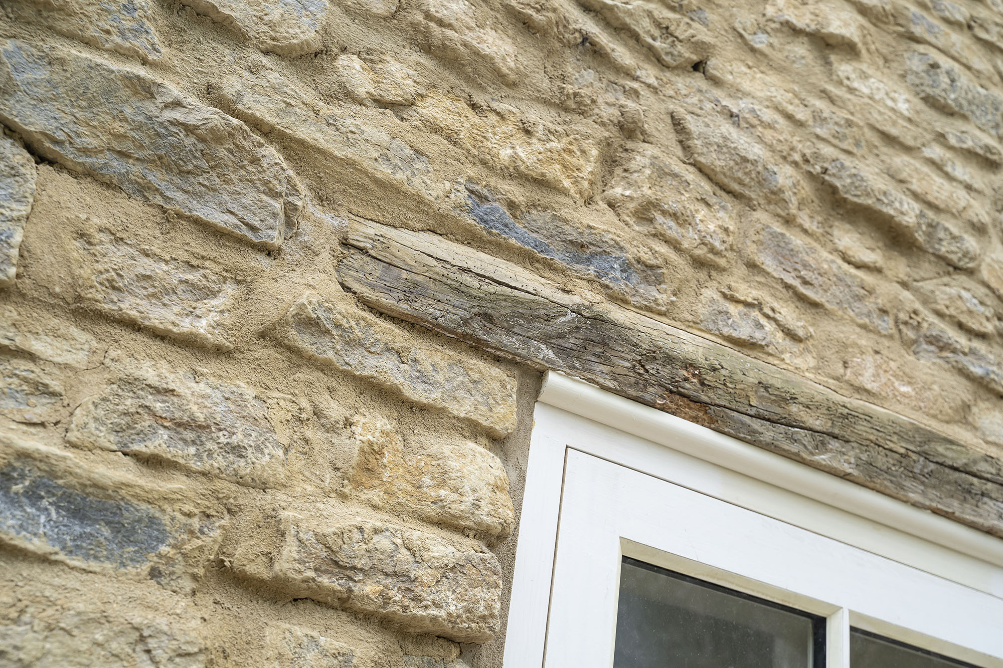 Dry stone walls for gardens