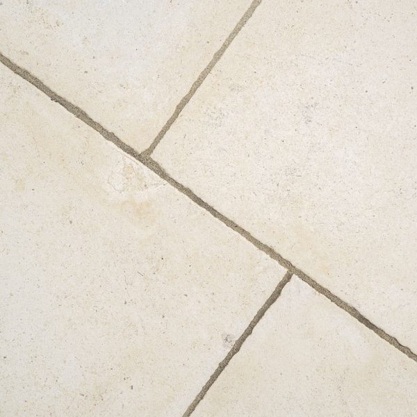 Moleanos pool copings and paving Stoneworld 21