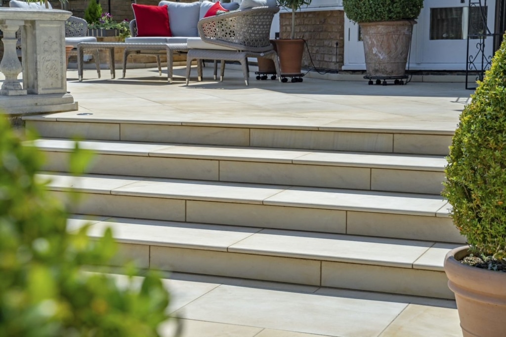 Yellow Mint sandstone steps Stoneworld Oxfordshire