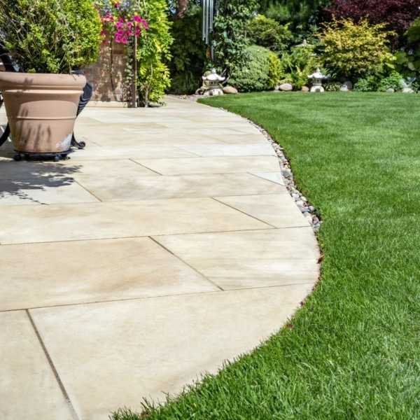 Yellow Mint honed paving and bespoke steps 6