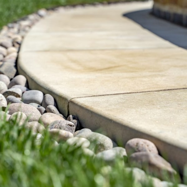 Yellow Mint honed paving and bespoke steps 8
