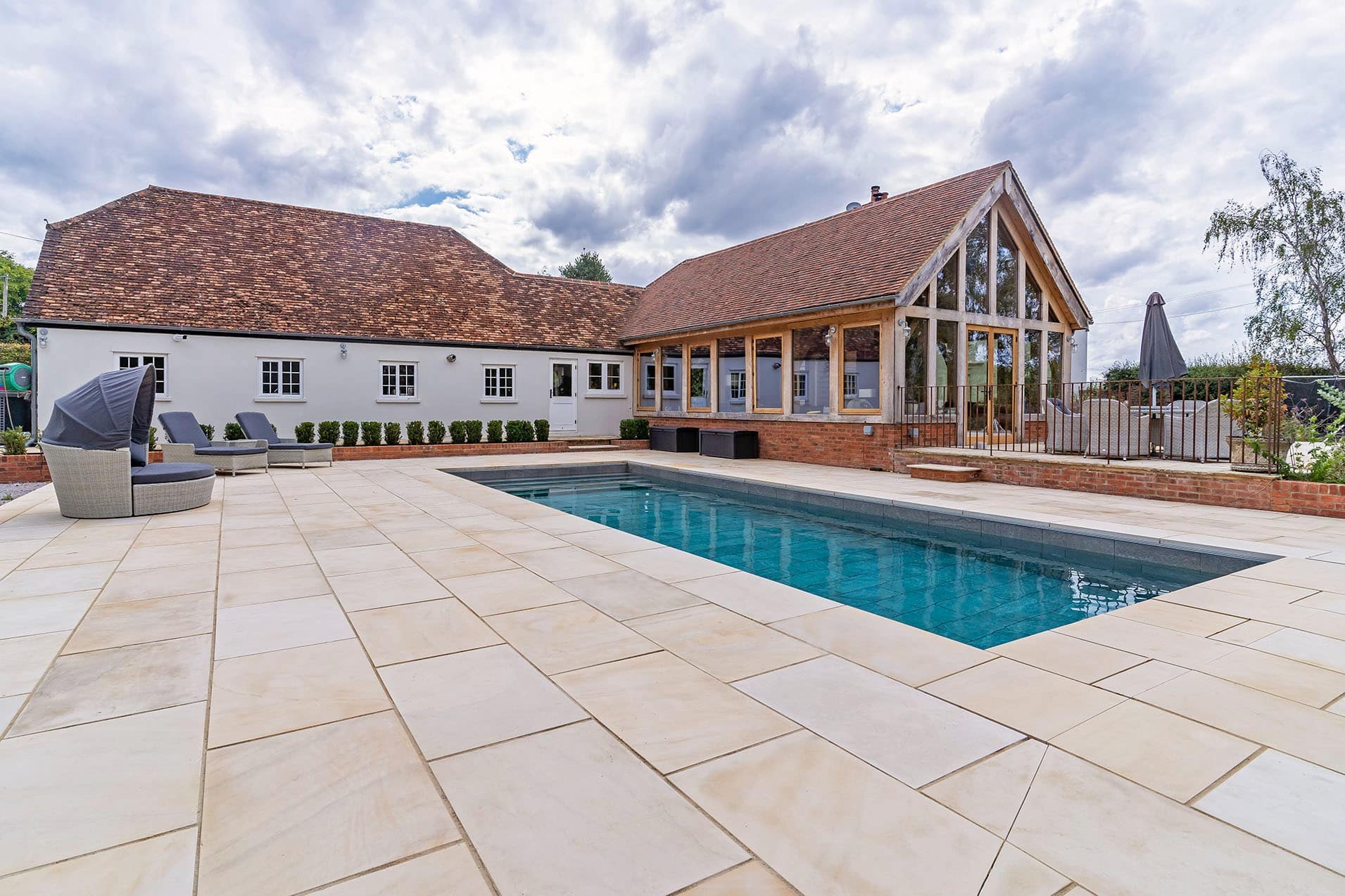 Yellow Mint Poolside Project Stoneworld