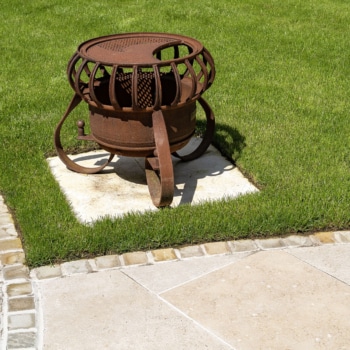 Lavello Sawn Acid Etched Paving