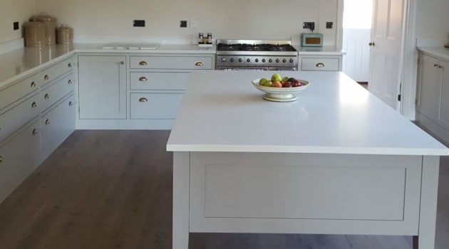 Pure white SummitStone worktops website front page