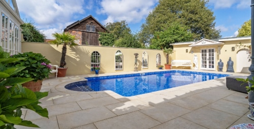 eshott beige porcelain paving