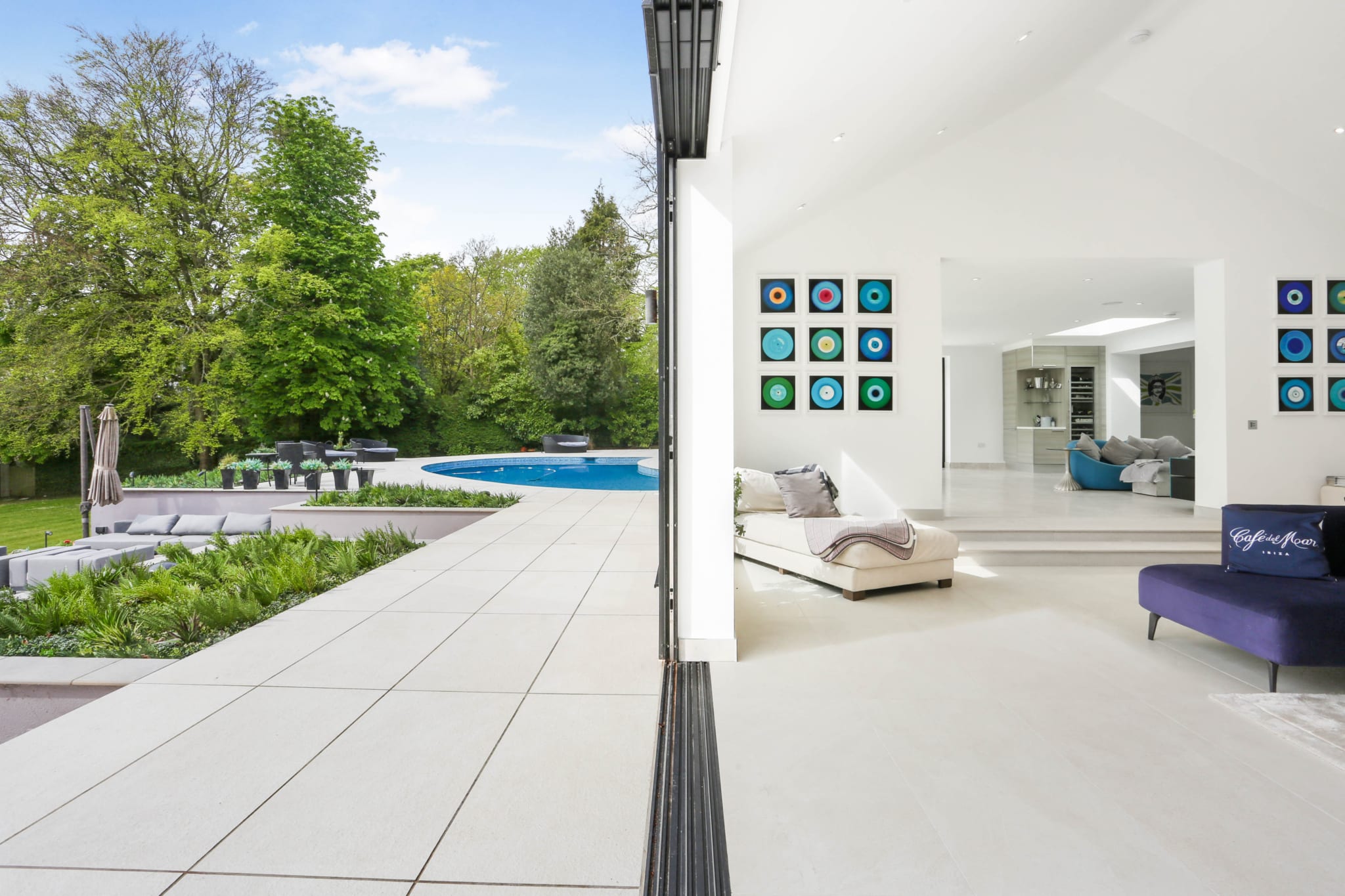 Creating Elegant And Modern Living Spaces with Porcelain - Stoneworld