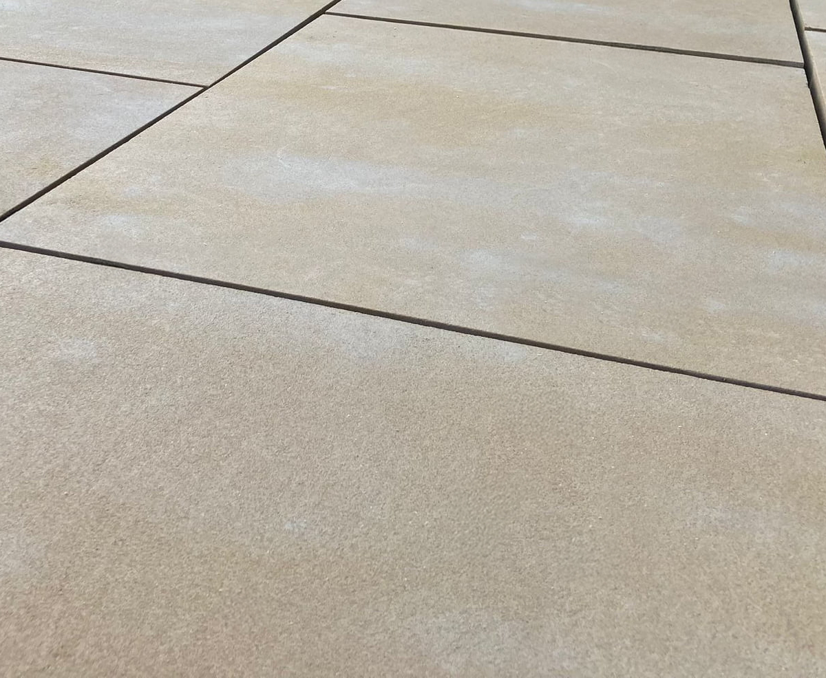 Classic Buff Sandstone Paving 02