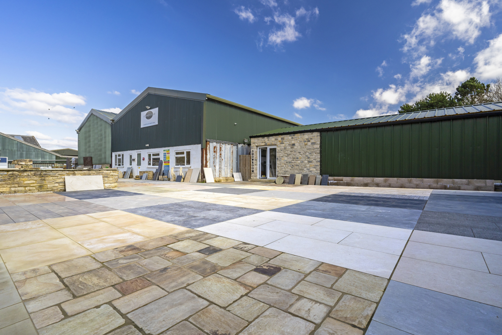 Stoneworld Oxfordshire exterior Patio