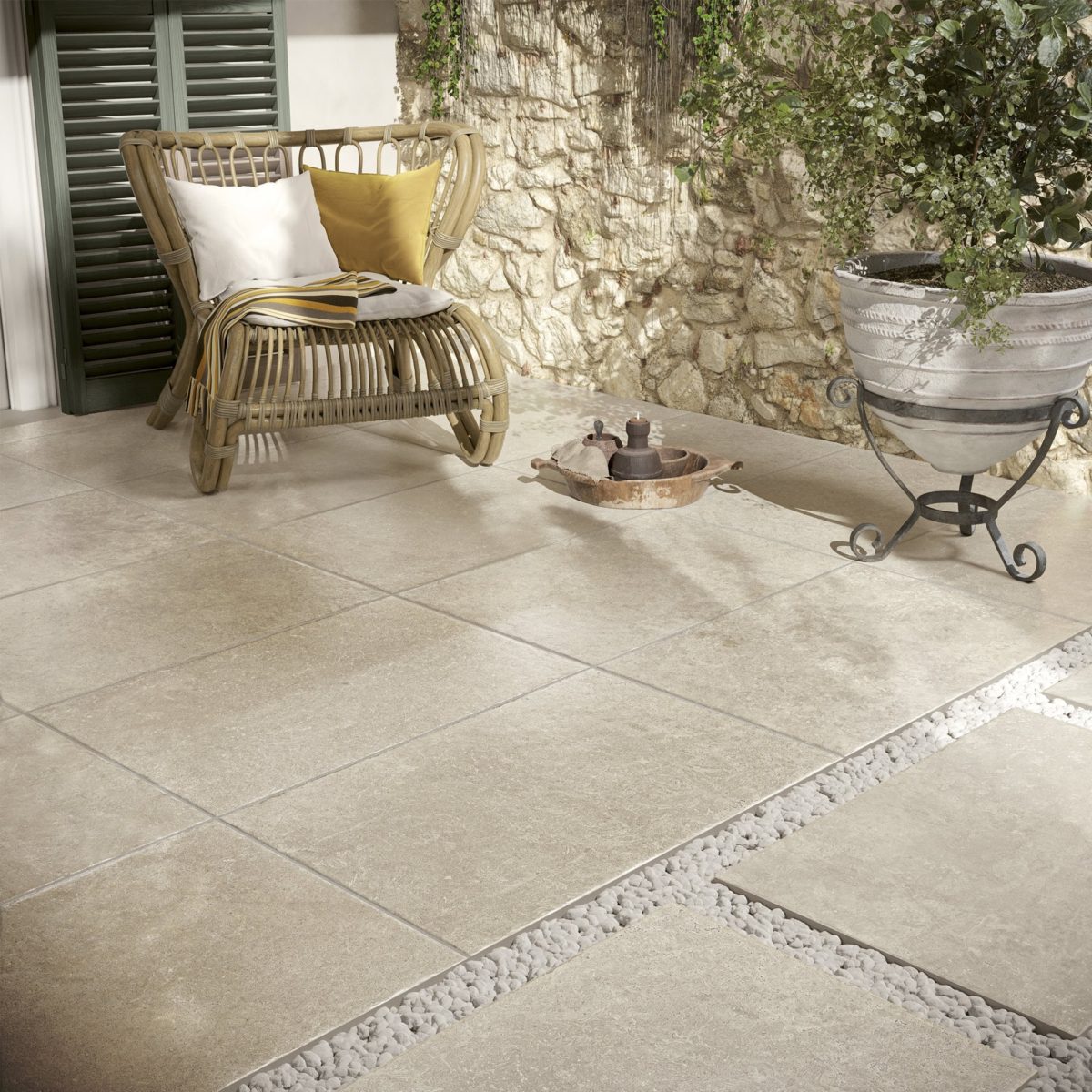 Clermont Creme Porcelain_Paving_01