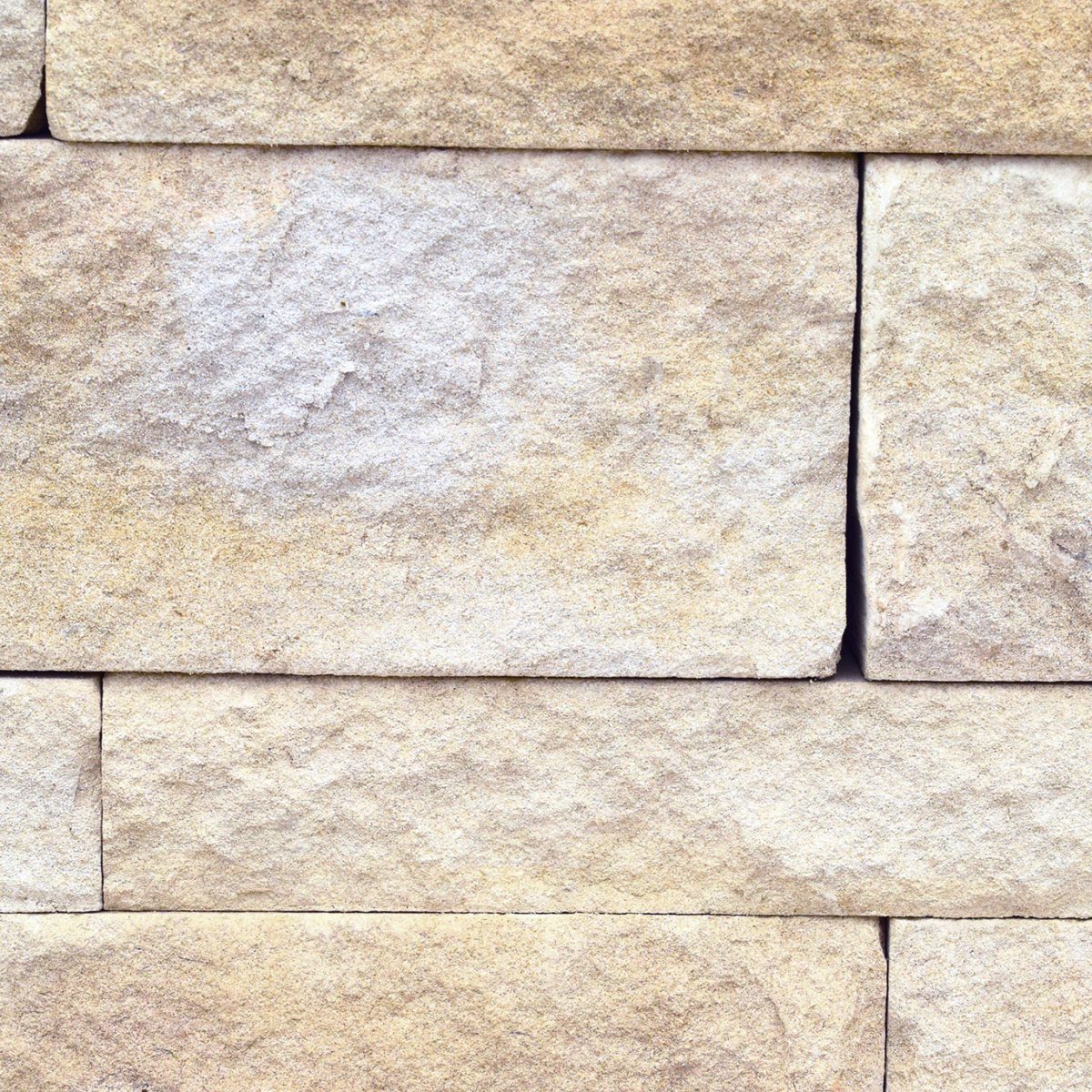 Bath Stone Walling – Sawn & Cropped