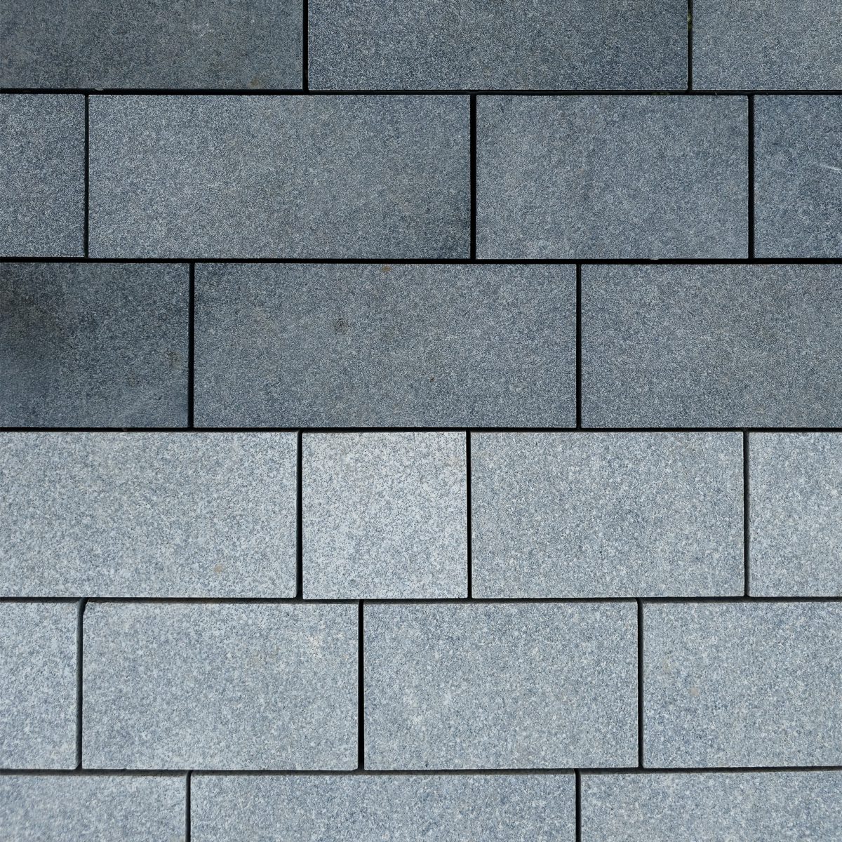 Granite Block Paving – Dark Grey and Light Grey – 02